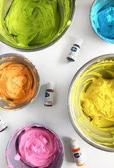 AmeriColor Soft Gel Paste dispense showing smooth texture for bold color.