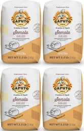 Antimo Caputo semolina flour bag ideal for precise bread dough preparation.
