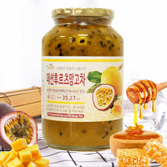 Apexy Korean Honey Passionfruit Mango Tea being served in a glass with ice highlights tropical notes.