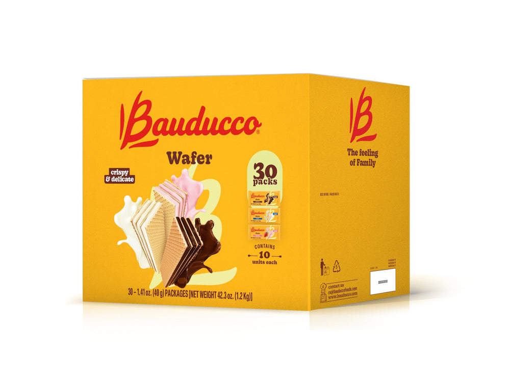 Bauducco wafer single-serve box in chocolate flavor, ideal for quick snacks and lunch boxes.