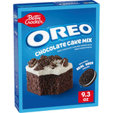 Betty Crocker OREO Chocolate Cake Mix box, ideal for quick Oreo filled desserts