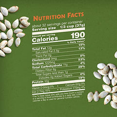 BIGS pumpkin seeds closeup highlighting fresh-out-of-the-oven flavor and crunch.