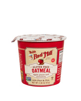 Bob's Red Mill gluten free oatmeal cup Apple Cinnamon packaging highlights convenient single-serve design