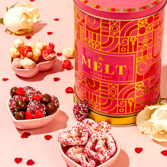 BONNIE AND POP yogurt heart pretzels with creamy tang and crunch
