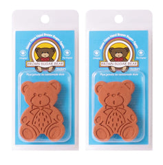Brown Sugar Bear terracotta clay preserves moisture in brown sugar.