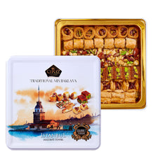 Çerez Pazarı Baklava assortment box with nut layers for gifting