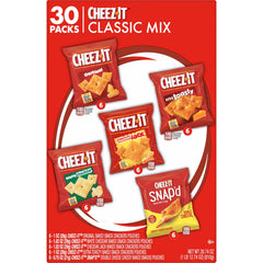 Cheez-It Extra Toasty crackers box, savor extra crispy cheese bite