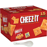 Chocolatto Cheez-It Original pouch front shows a crisp cheese snack for on-the-go.