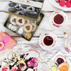 Cookies Con Amore individually wrapped cookies preserve freshness and ease sharing.