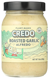 CREDO Roasted Garlic Alfredo jar front shows creamy texture