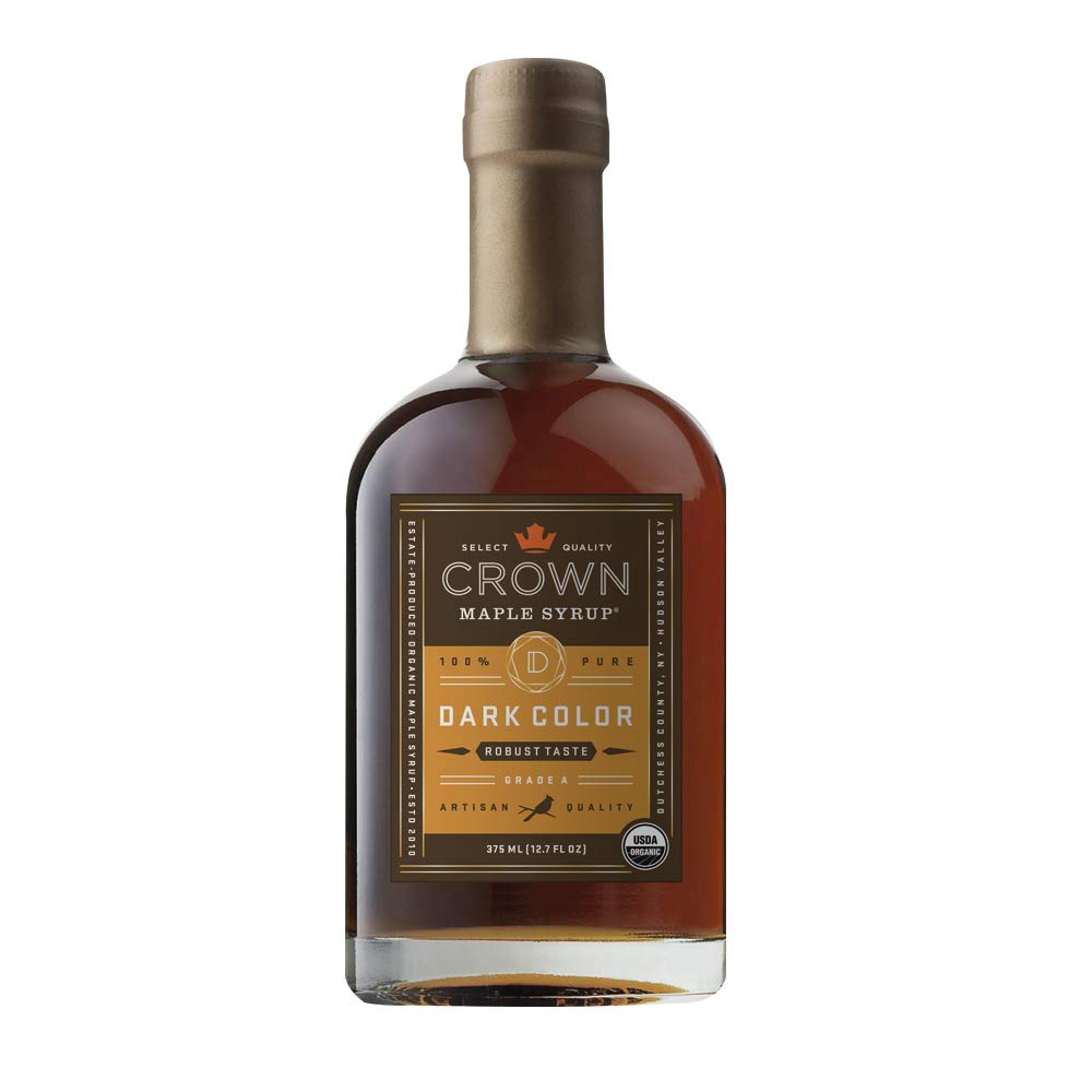 Crown Maple Dark Color bottle front, ideal for pancakes.