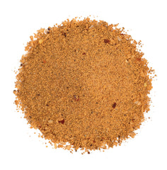 Cuisinart CGSS-780 dry rub on meat enhances barbecue depth.