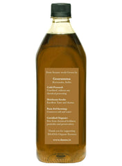 DAANA sesame oil skillet shot highlights bold sesame flavor in meals.