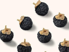 Dian Mai AAAAA black wolfberries in a smoothie bowl