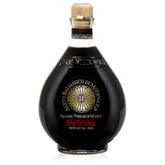 Due Vittorie Oro Gold balsamic bottle close-up for premium finishing on dishes