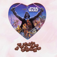Galerie Star Wars valentines tin open view with caramel treats.