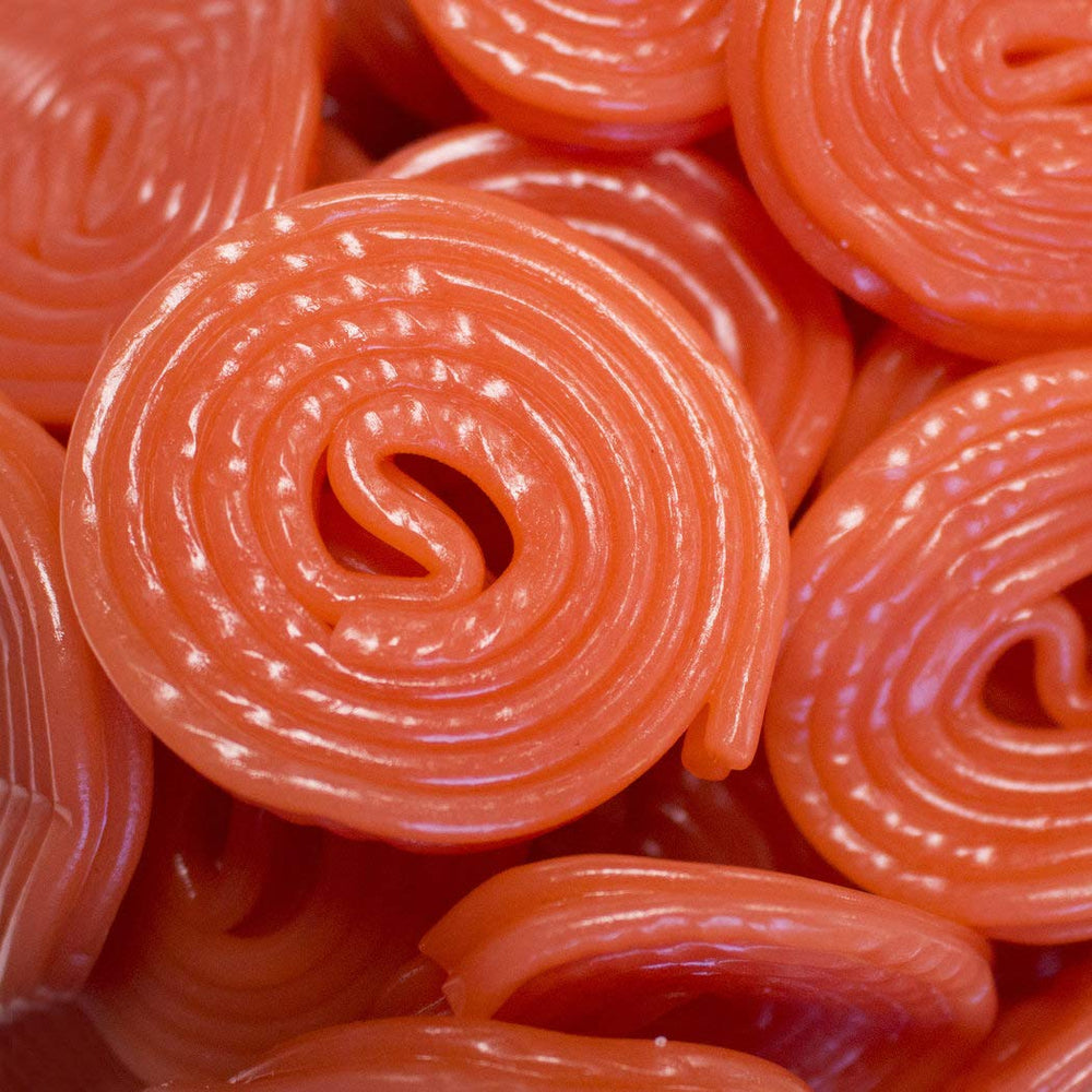 Gerrit J Verburg Broadway Strawberry Wheels in a bag, ideal for sharing at gatherings.