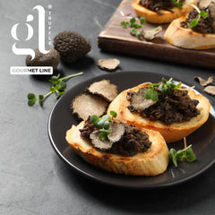 GL Truffle Gourmet Line sauce spread on crostini for a gourmet starter.