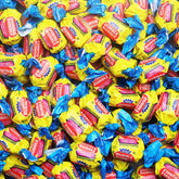 Global Gumball bubble gum twist-wrapped 50-piece pack for on-the-go sharing.