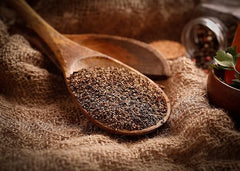 Gourmanity ASTA-grade black pepper coarse grind suitable for blends.