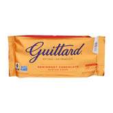 Guittard baking chips front label, natural ingredients and vanilla flavor.