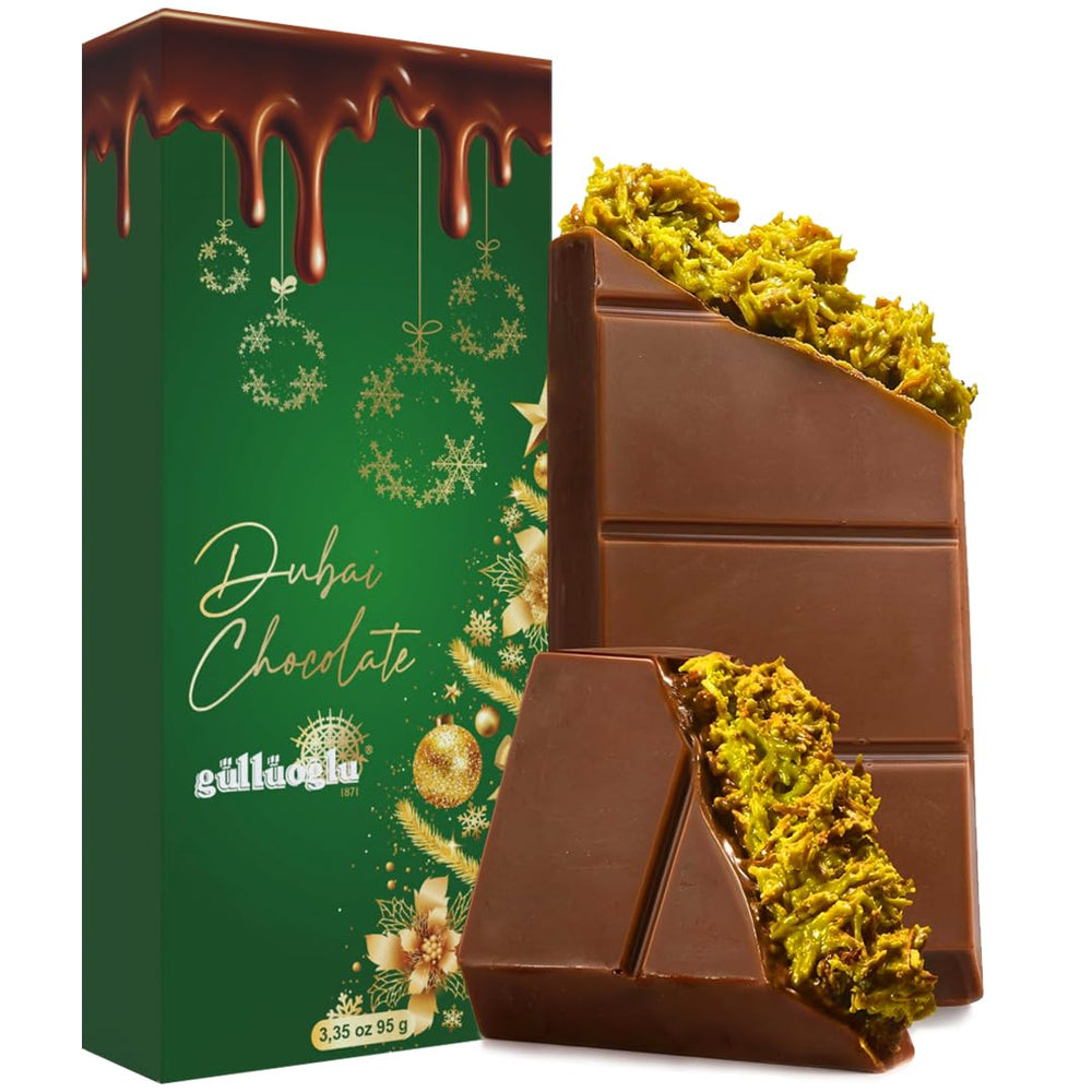 Gulluoglu Dubai Chocolate Kunafa Pistachio unwrap reveals premium gift-ready indulgence.