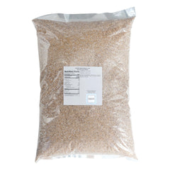 Hampton Distribution Wheat Bran texture close-up highlighting light, fibrous grains for baking.