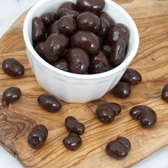 The Hampton Candy Company packaging display for 2-pound bulk bag, ideal for gifts.