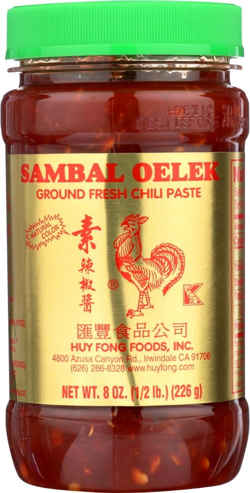 Huy Fong Sambal Oelek bottle top view for bold stir-fries and sauces.