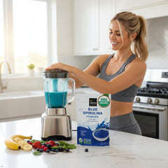 Incas by Asiya Life blue spirulina being poured into a drink.