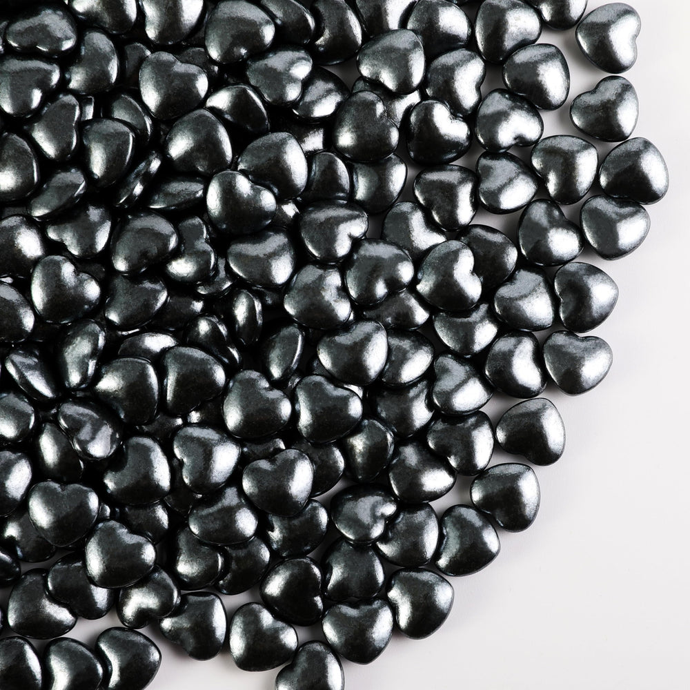 Kasvan Black Heart Sprinkles bottle adds dramatic color to cakes and desserts