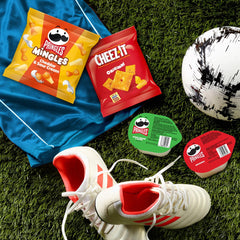 Kellogg's Pringles Mingles Cheddar and Sour Cream, savory mix for variety lovers.