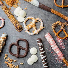 KIDU Merckens wafers provide a glossy finish on cookies and bark.