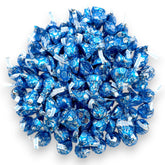 KLUB BULK Cookies & Cream Kiss blue-foil-wrap close-up, ideal for party candy bowls.