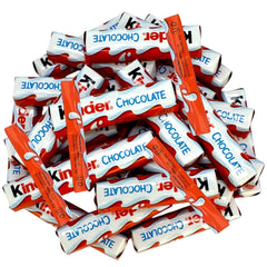 KLUB BULK creamy milk chocolate bar with milky filling, great for lunchboxes.