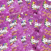 KLUB BULK SK Wild Berry candy coated fruit chews in resealable bag for pantry-friendly snacking