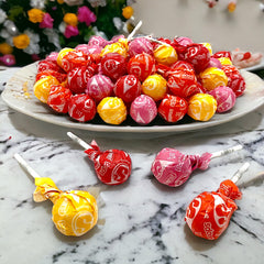 KLUB BULK Str Burst Lollipops lemon flavor for a zesty snacking experience.