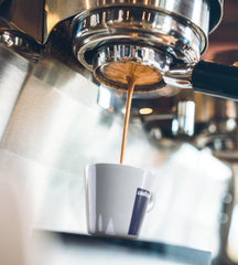 Lavazza BLUE caramel chocolate notes enrich the cup with warmth