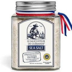 Le Saliculteur de Guerande grey sea salt jar enhances everyday seasoning.