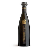 Les Terroirs De Marrakech bottle glass olive oil shows elegant packaging and premium quality.