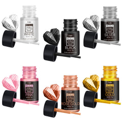 Limino edible glitter paint in gold adds radiant shimmer to cakes and cookies.