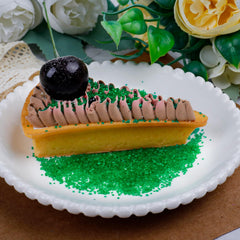 LittleStar Green Sanding Sugar on cakes provides elegant color accents for celebrations