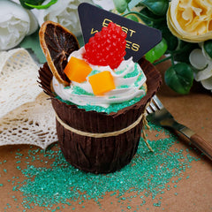LittleStar green sanding sugar decorates a cake with eye-catching details.