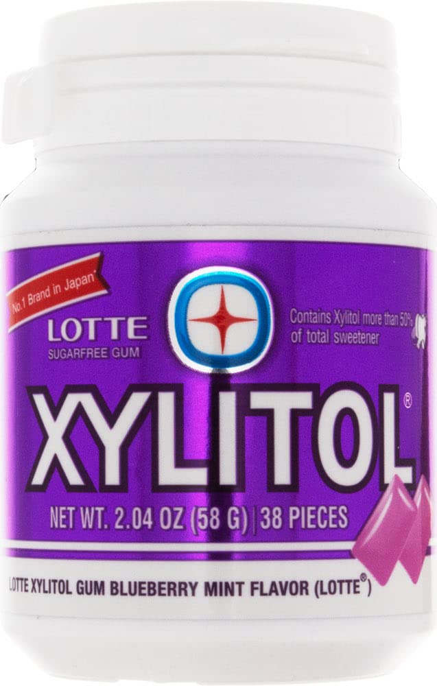 Lotte Xylitol Blueberry Mint gum pack for fresh breath and cavity-friendly use
