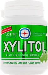 Lotte Xylitol Lime Mint Gum box showing refreshing sugar-free formula and lime-mint flavor.