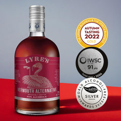 Lyre's Vermouth Rosso pour in a glass highlighting low-calorie flavor for mindful sipping.