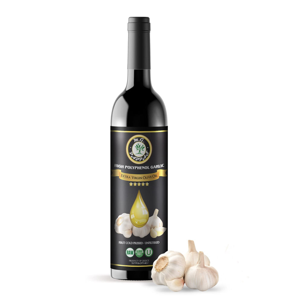 M.G. PAPPAS garlic olive oil bottle close-up highlighting robust flavor