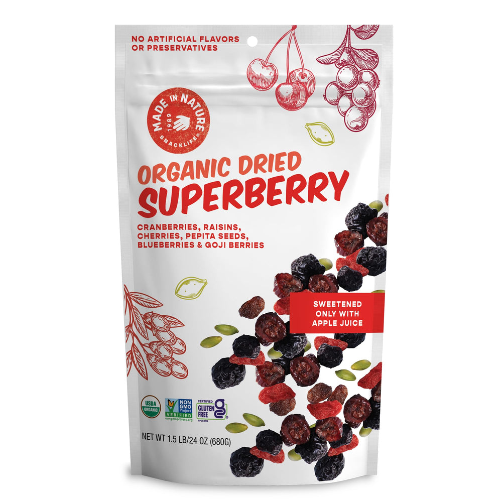 Made In Nature Fruit Fusion Superberry bag for on-the-go snacking.