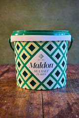 Maldon pyramid crystal flakes close-up highlight delicate texture and crunch