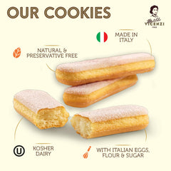 Matilde Vicenzi Vicenzovo Ladyfingers undergoing a dunk test to show texture.